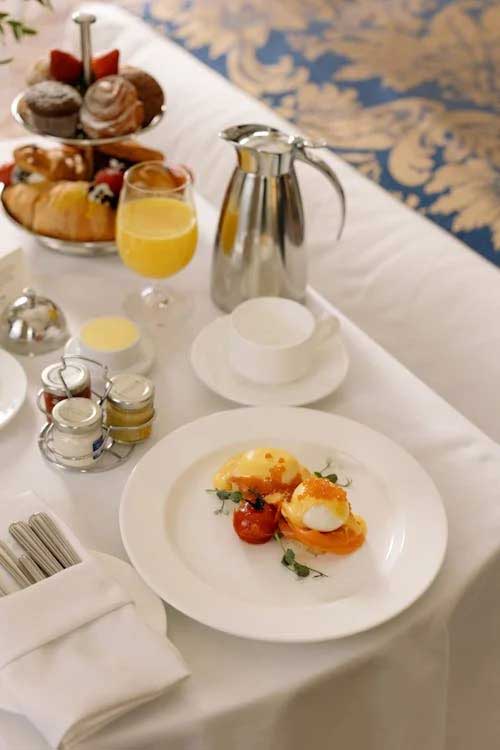 Travel & Hospitality